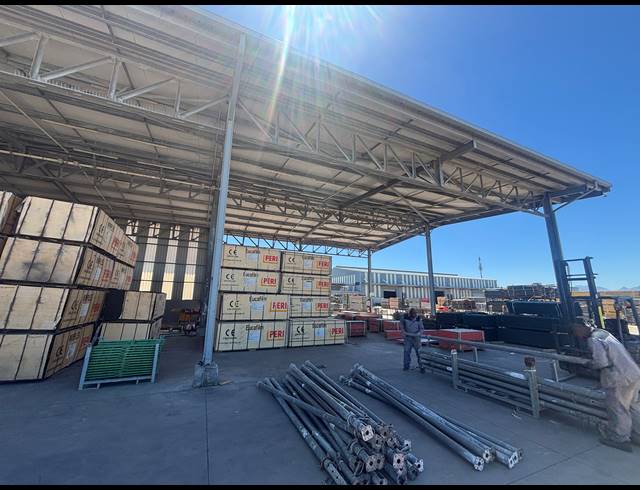 1,500M² WAREHOUSE TO LET IN BLACKHEATH INDUSTRIAL